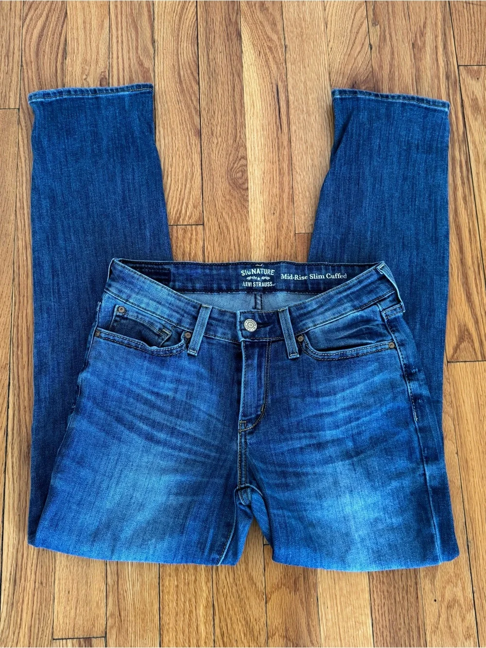 Levi Strauss Women Signature Mid Rise Slim Cuffed Jeans Size 27